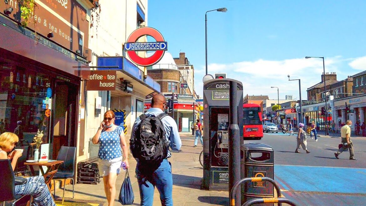 South London Heatwave Walk - Balham, Clapham & Vauxhall incl. High Streets & Clapham Common