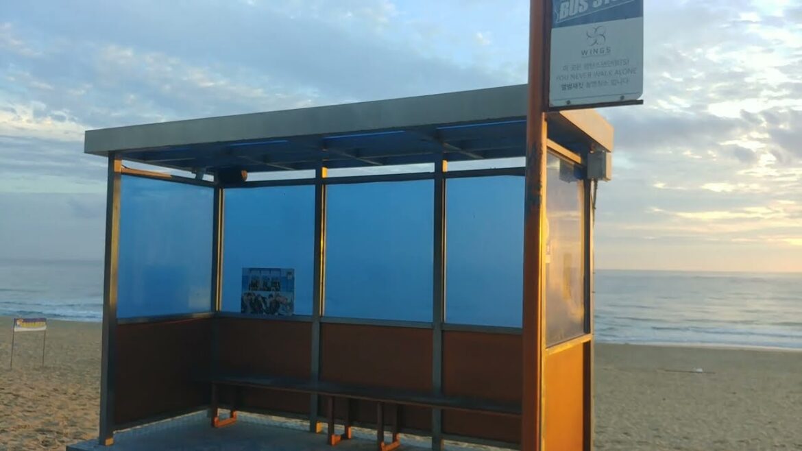 방탄소년단 버스 정류장