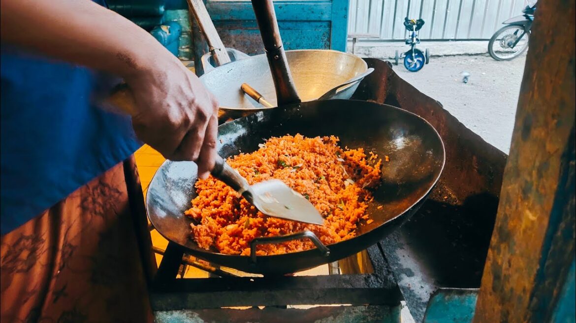 2nd best food fried rice in the world - Indonesian street food