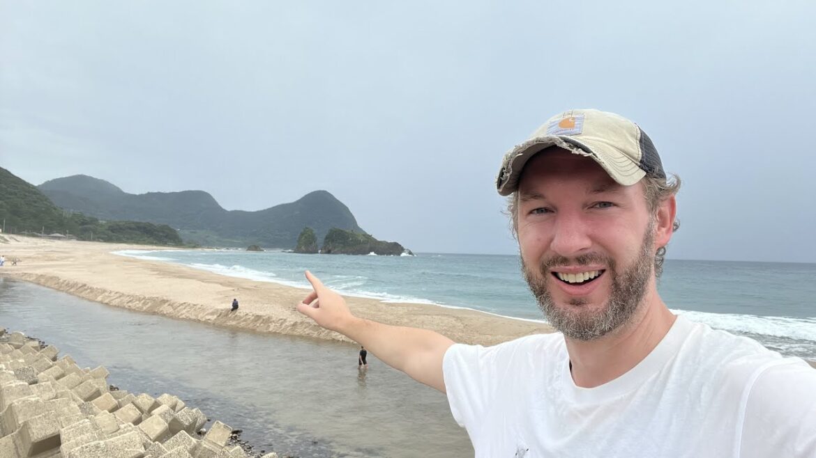 Walking on the Japan Sea coast in Kyotango, Kyoto, Japan #LIVE