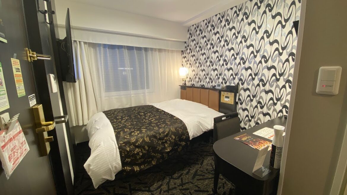 My Japan Hotel Room Tour! Unbelievable This Only Costs $42