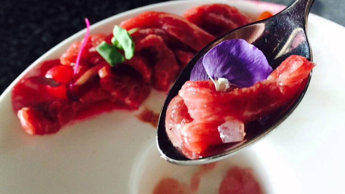 ต้องลอง! Akita Beef  เนื้ออร่อยระดับเกรด A5 เนื้ออากิตะ จากญี่ปุ่น สยามแอ็ทสยาม ดีไซน์ โฮเต็ล