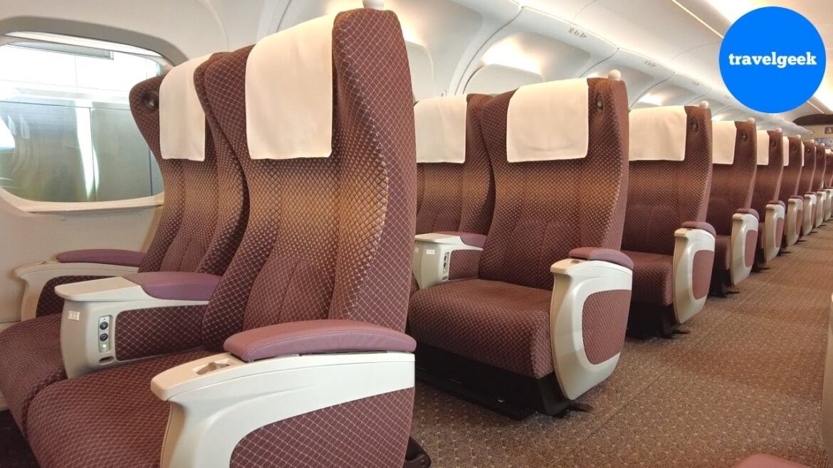 Osaka to Nagoya in FIRST CLASS by Japan's Bullet Train Shinkansen | N700S Osaka to Nagoya in FIRST CLASS by Japan's Bullet Train Shinkansen | N700S