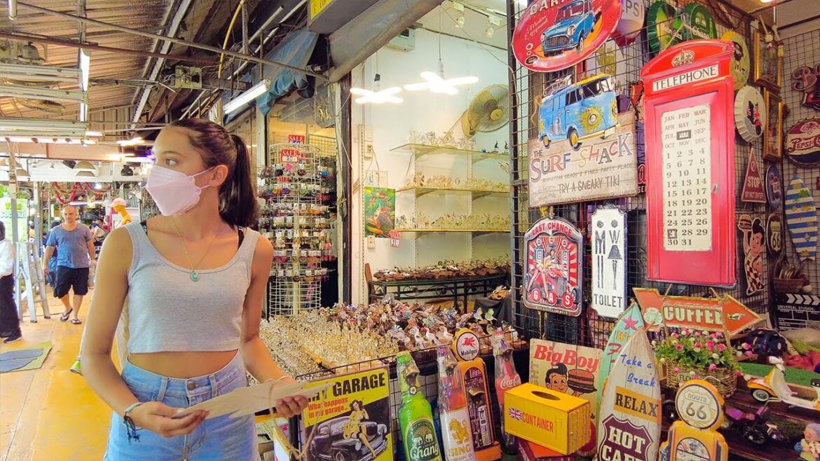 Bangkok Chactuchak market everyone shop with a smile!(28 August 2022) / Recommend Thailand Travel