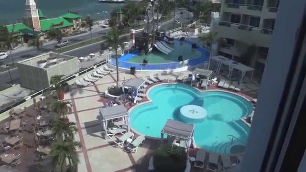 Otis Elevators - Royal Caribe, Cancun, Mexico