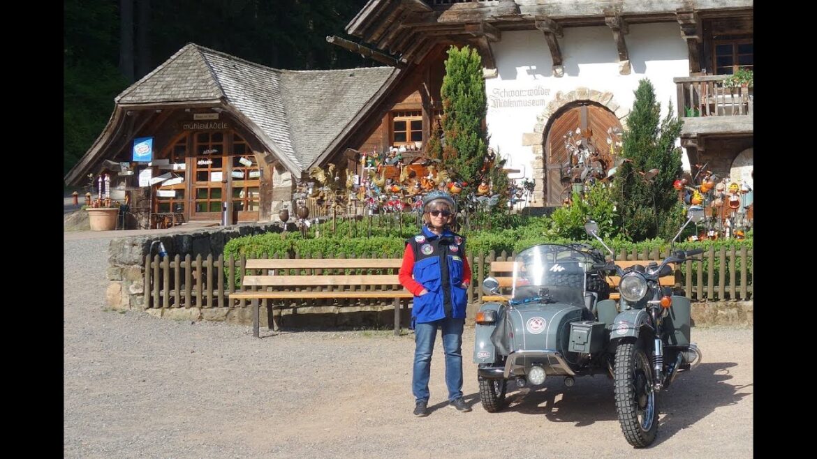 A sidecar ride to Switzerland and Schwarzwald (Germany)