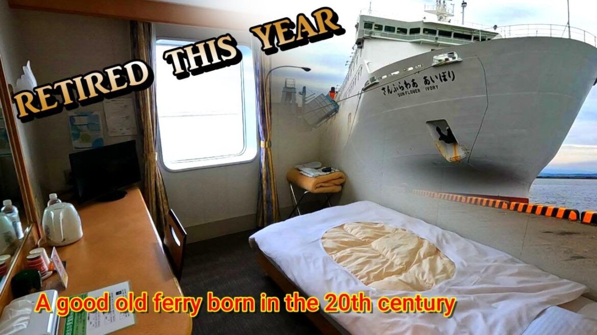 [Retiring this year] A good old ferry born in the 20th century!! Private rooms with windows