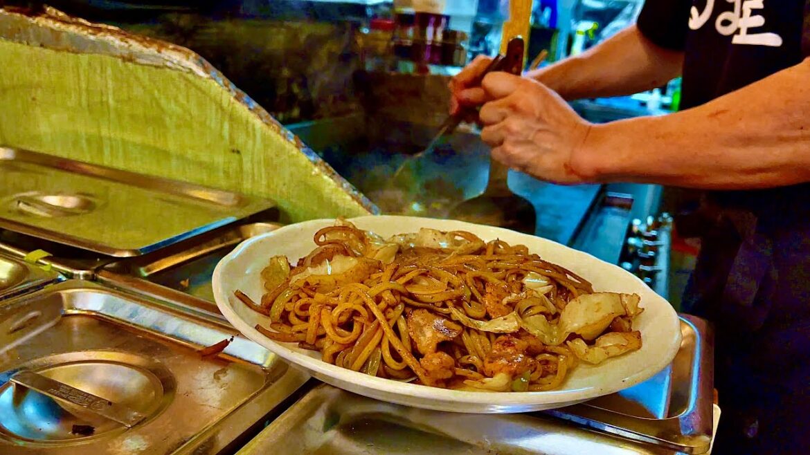 【小倉焼きうどん】100年フードに選ばれた小倉焼きうどん発祥の店｜｜Amazing Japanese restaurant｜福岡 グルメ 焼きうどん だるま堂