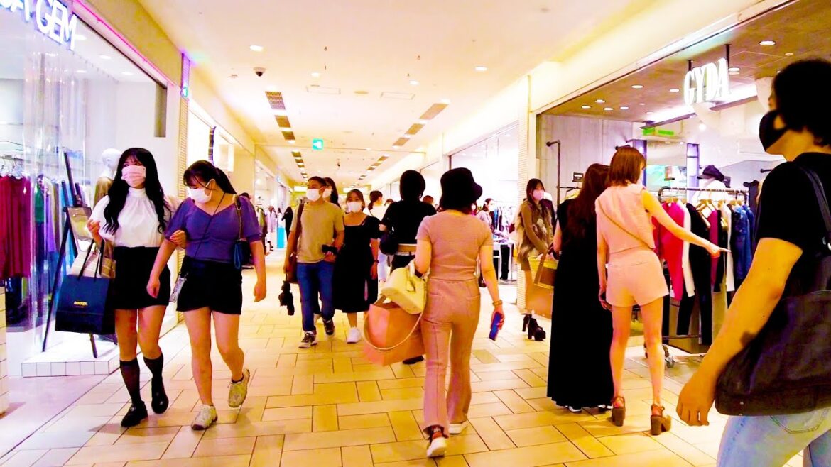 Shinjuku in Tokyo is a city that changes rapidly♪💖🐶4K ASMR non-stop 1 hour 02 minutes