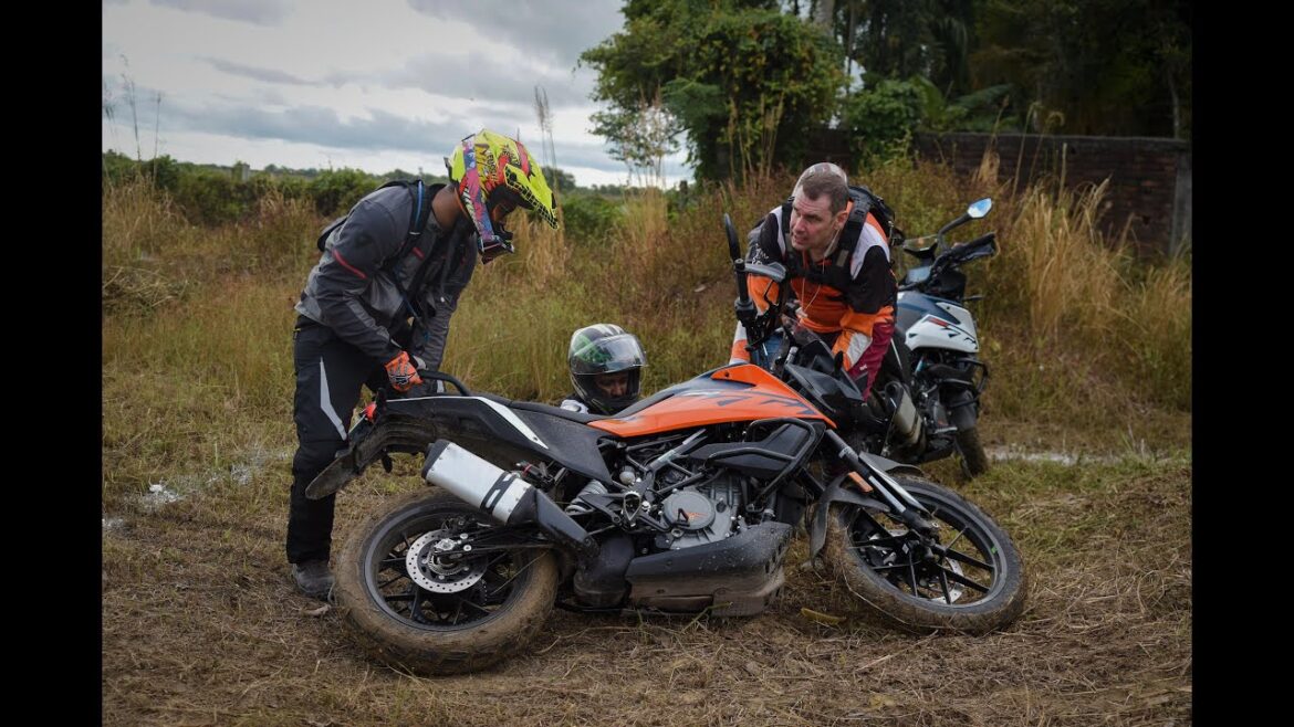Had a crash on my NEW BIKE | KTM PRO XP | KTM 390 ADVENTURE | Dream to Live