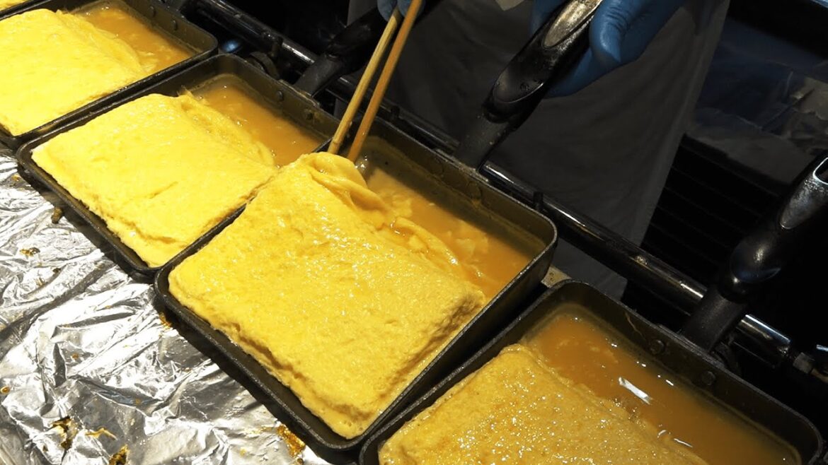 Japanese Omelette “TAMAGOYAKI” | Japanese Street Food in KYOTO Japanese Omelette "TAMAGOYAKI" | Japanese Street Food in KYOTO