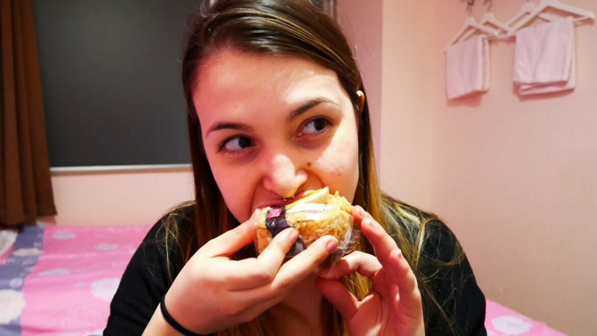 FINALLY Tried Onigiri (Mini Mukbang) | Japan Vlog 1