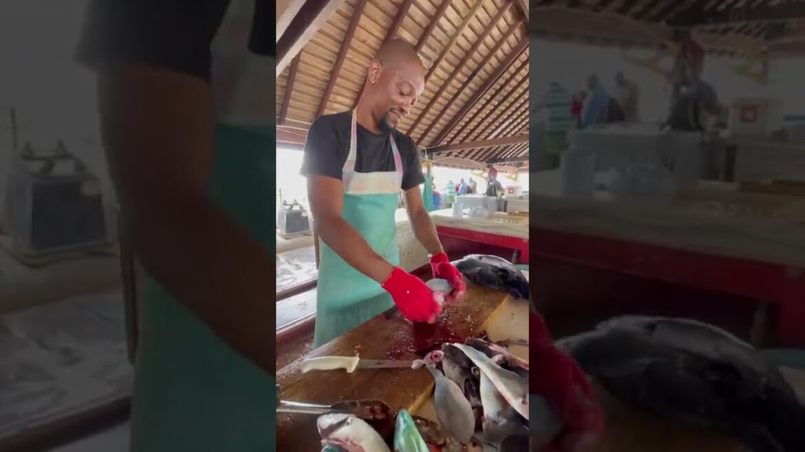 🇧🇧 Fish and Seafood Barbados Street Food Market #shorts