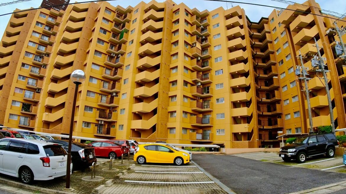 4K Japan Walk - Modern Japanese Houses | Neighborhood Walking Tour in Nagakute City, Aichi 27/6 #2