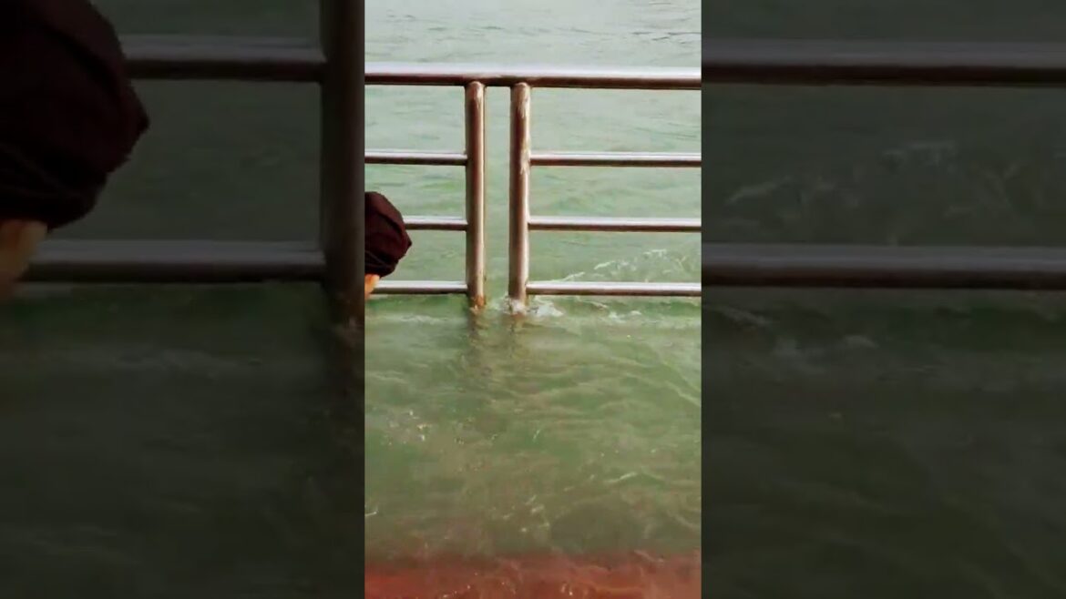 History of Ganga River पौराणिक पवित्र गंगा नदी का इतिहास  #haridwar #shorts #shortsvideo #ganga