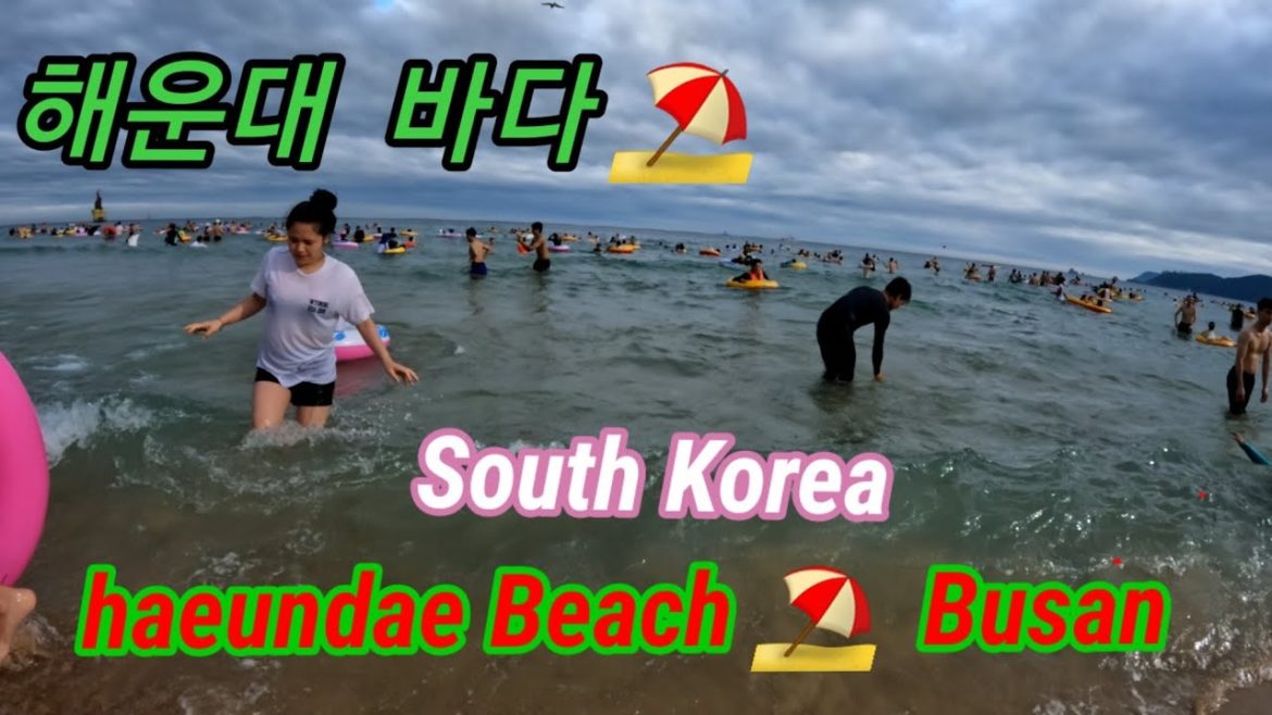 8 August 2022 || haeundae beach ⛱ in Busan 😎 ||  haeundae beach ⛱ summer vacation tour with friends