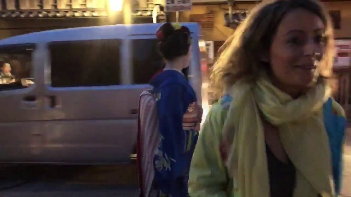 Ep. 16 Geishaspotting: In Search Of Geisha in the Gion District of Kyoto, Japan