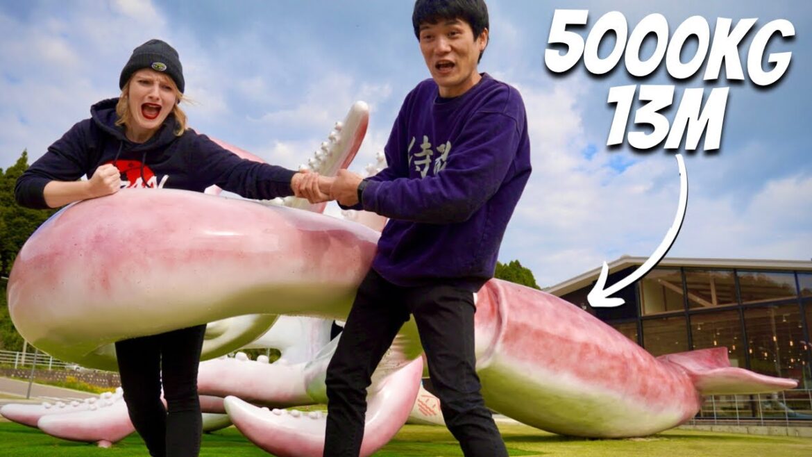 Day in my Weird Japanese Life 🇯🇵 | Visiting Japan’s Giant Squid Town 🦑 Day in my Weird Japanese Life 🇯🇵 | Visiting Japan’s Giant Squid Town 🦑
