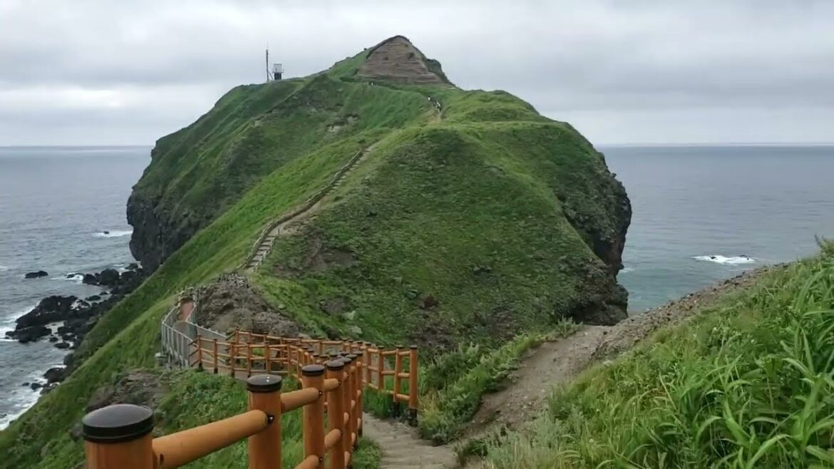 Hokkaido 4thVlog: Shakotan and Sapporo Hokkaido 4thVlog: Shakotan and Sapporo