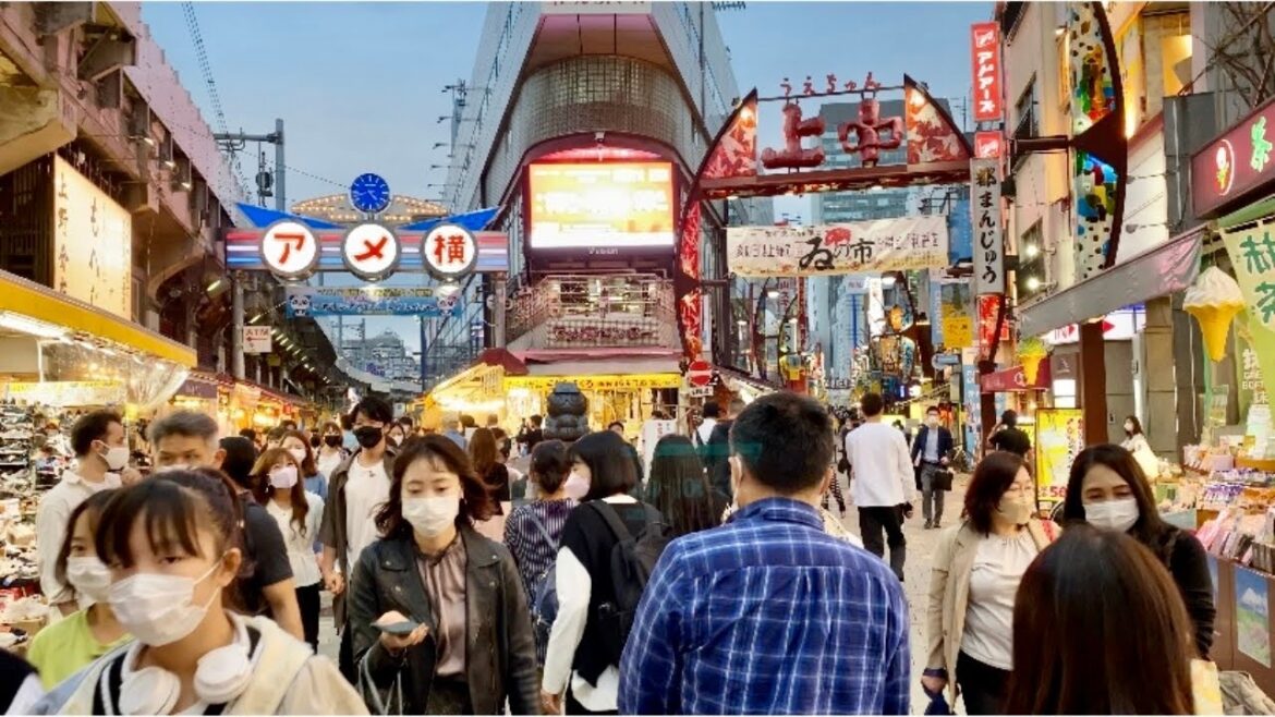 【4K】Tokyo Evening Walk - Ueno (Oct.2021)