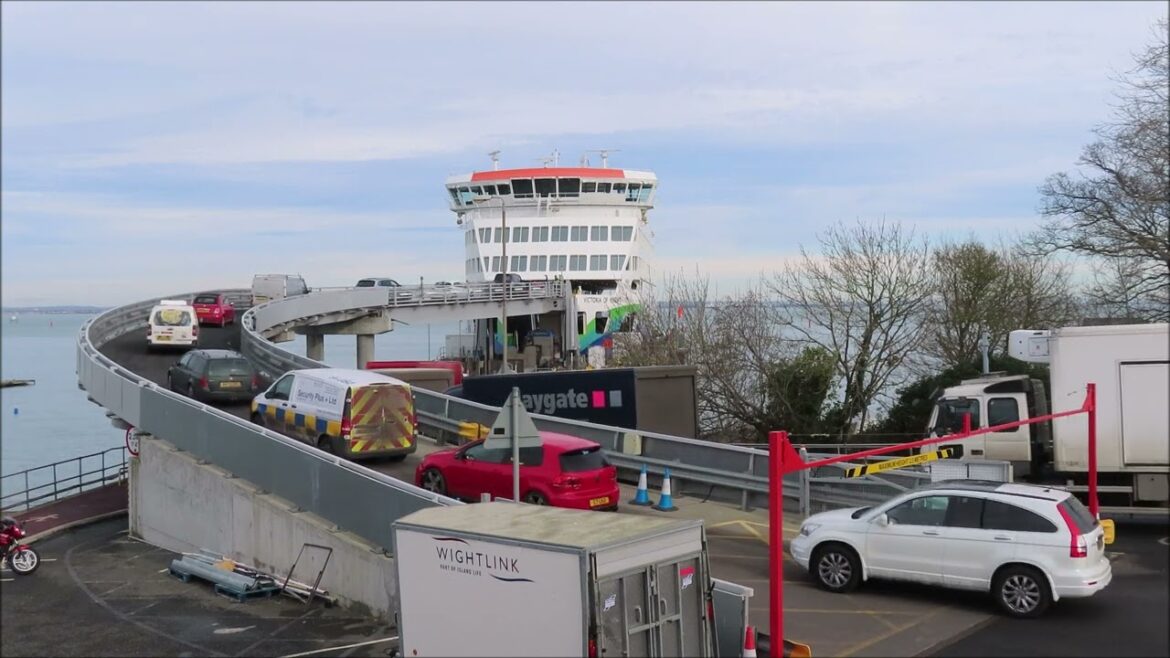 Wight-Watching - Wightlink Ferry Victoria Of Wight Loading At Fishbourne Terminal - Isle Of Wight
