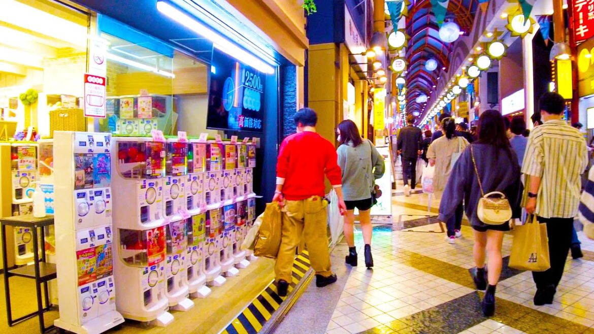 Nakano in Tokyo. The beauty of the night and the rain βͺππΆ4K ASMR non-stop 1 hour 01 minutes Nakano in Tokyo. The beauty of the night and the rain βͺππΆ4K ASMR non-stop 1 hour 01 minutes