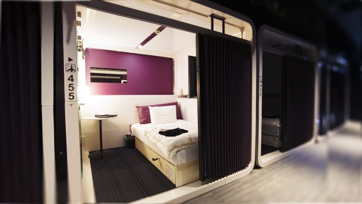 Staying at Japan's $27 “First Class” Capsule Room Hotel | First Cabin, Midosuji Namba Staying at Japan's $27 "First Class" Capsule Room Hotel | First Cabin, Midosuji Namba