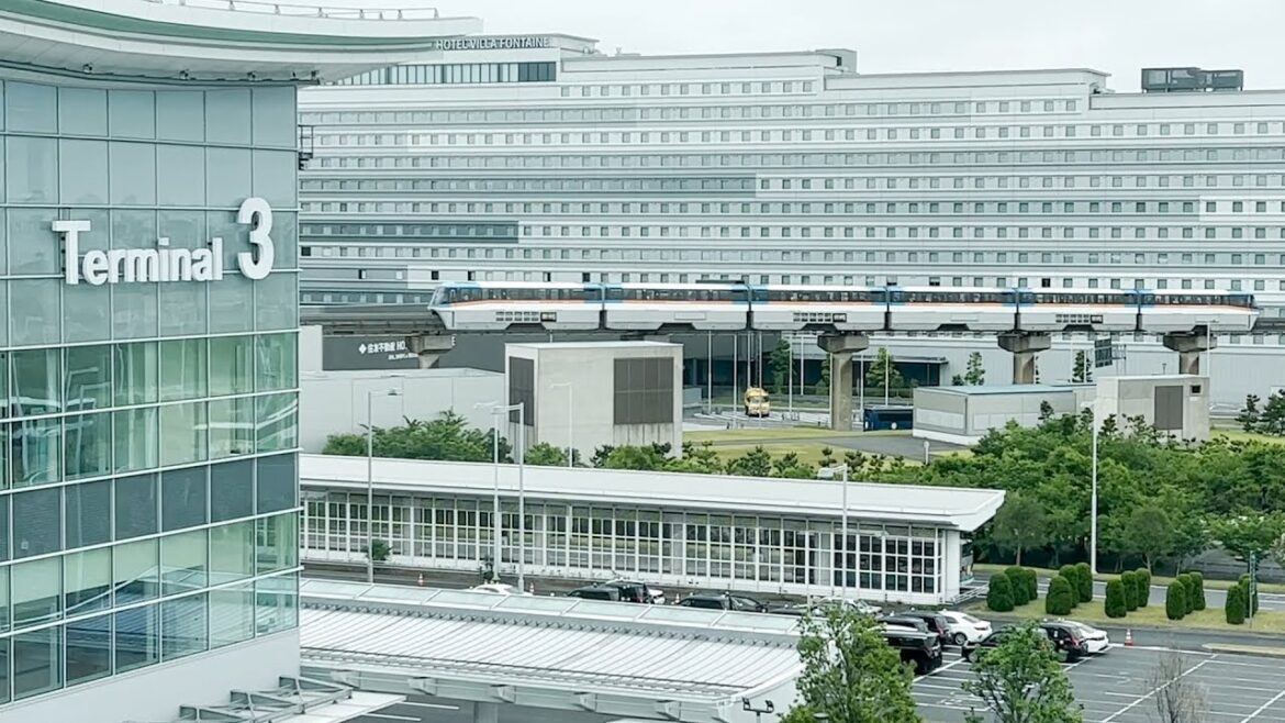 Tokyo, Japan – Tokyo Monorail at Tokyo International Airport (東京国際空港) (Haneda Airport) (2022) Tokyo, Japan - Tokyo Monorail at Tokyo International Airport (東京国際空港) (Haneda Airport) (2022)