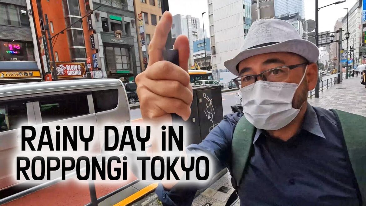 Rainy Day Walk Through ROPPONGI | Tokyo Japan