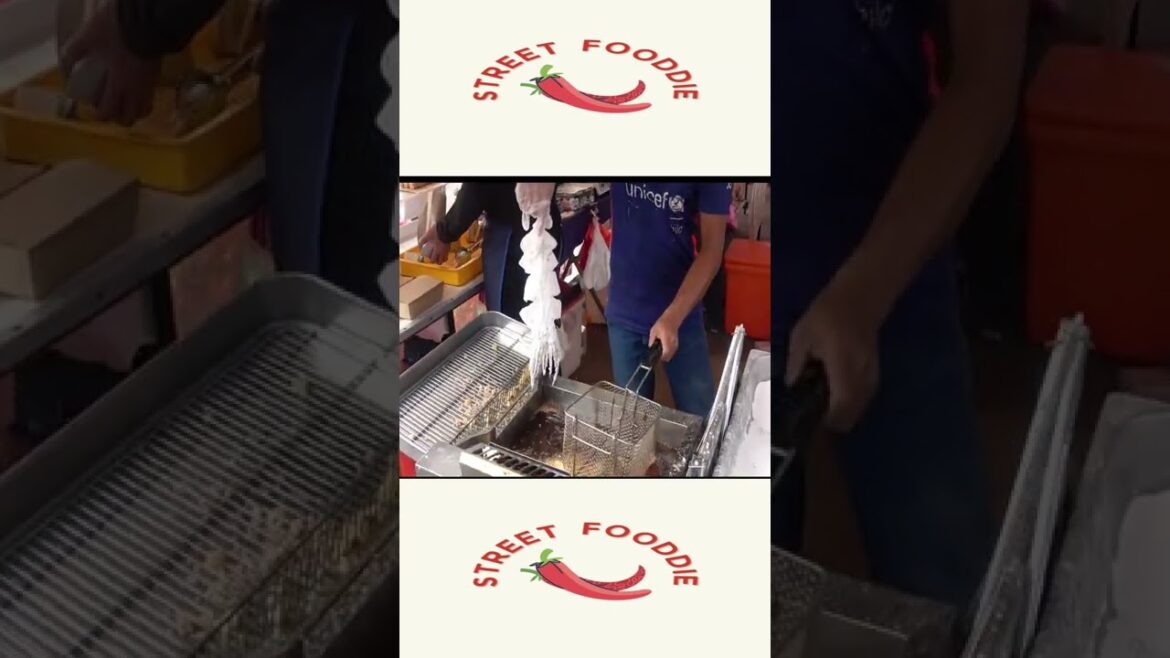 HOW MALAYSIAN STREET FOOD FRIED SQUID MADE