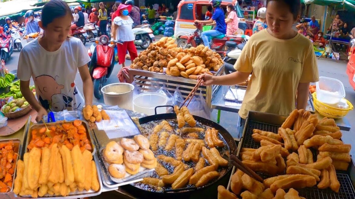 Most Popular Cambodian street food, Delicious Fried Cake, Donuts, Snacks, Fresh food & More Most Popular Cambodian street food, Delicious Fried Cake, Donuts, Snacks, Fresh food & More
