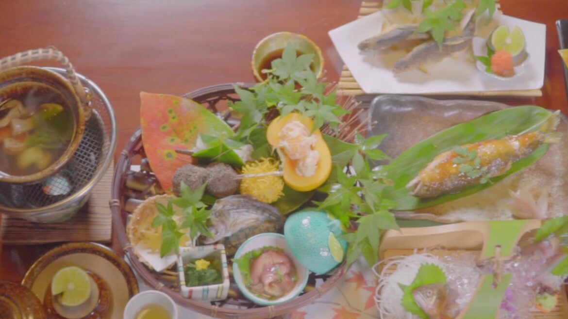 SAVOR JAPAN/MAZE-The most beautiful village in Japan/The building of a beautiful village