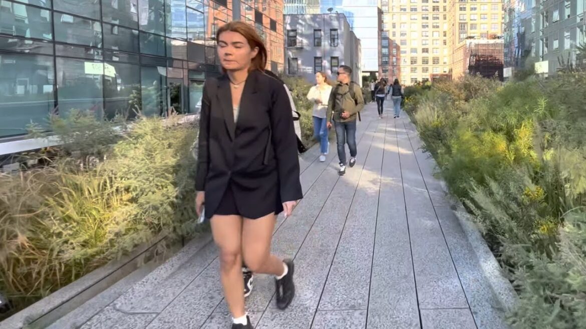 [4K] New York City Summer Walk - Manhattan ,High Line Park,The Vessel, Chelsea, Midtown,34th Street