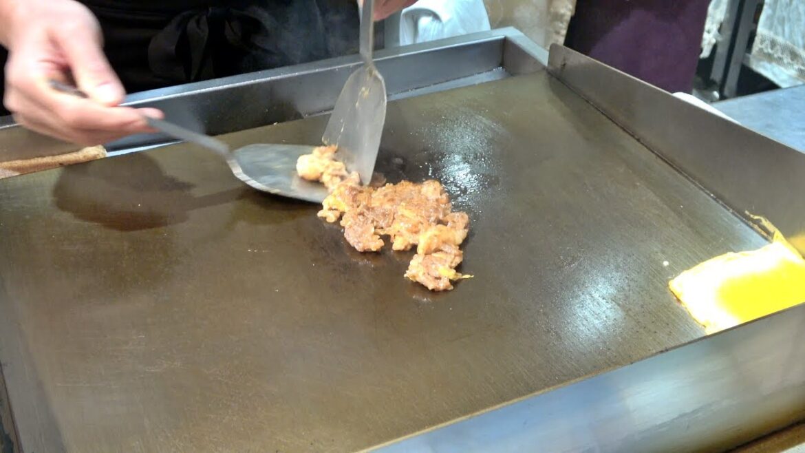 Kobe beef onigiri burger, wagyu and Hokkaido scallops skewers | teppanyaki in Japan