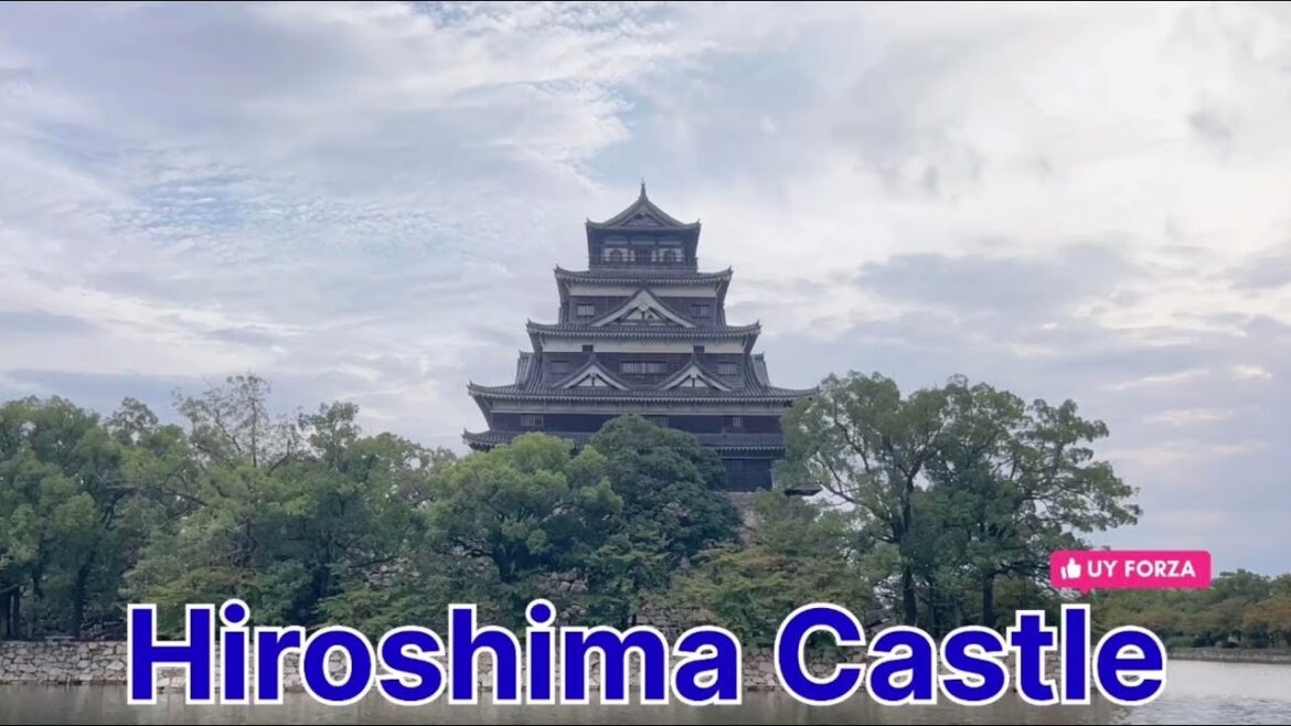 Walk Tour at Hiroshima Castle (広島城, Hiroshima-jō) Walk Tour at Hiroshima Castle (広島城, Hiroshima-jō)