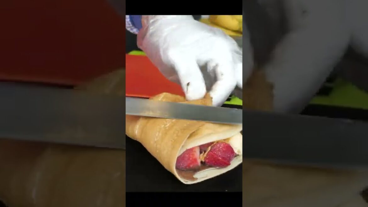 진심입니다!! 깔끔하고 신속한 동대문 할아버지 크레페 #shorts / Crepe Making Master – Korean Street Food 진심입니다!! 깔끔하고 신속한 동대문 할아버지 크레페 #shorts / Crepe Making Master - Korean Street Food