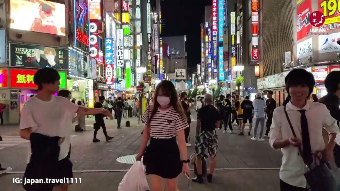 Tokyo  Shinjuku 2022-10-1 – ドン・キホーテ Kabukicho (歌舞伎町散歩) – Japan Walk #japan #walk #travel Tokyo  Shinjuku 2022-10-1 - ドン・キホーテ Kabukicho (歌舞伎町散歩) - Japan Walk #japan #walk #travel