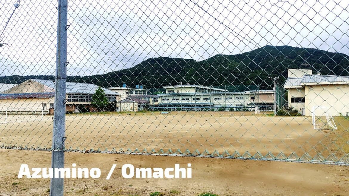 Azumino Omachi Yeni Bölge Keşfi " Kütüphane "