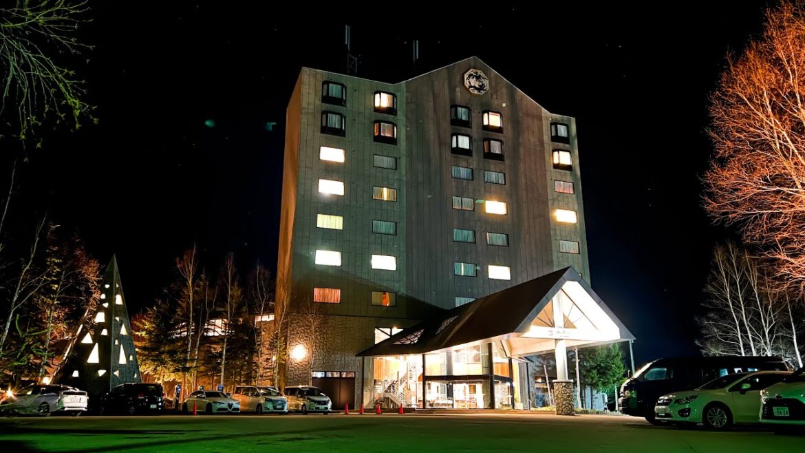 The Best Museum-like Resort Hotel in East Hokkaido | HOKUTEN NO OKA Lake Abashiri Tsuruga, Japan