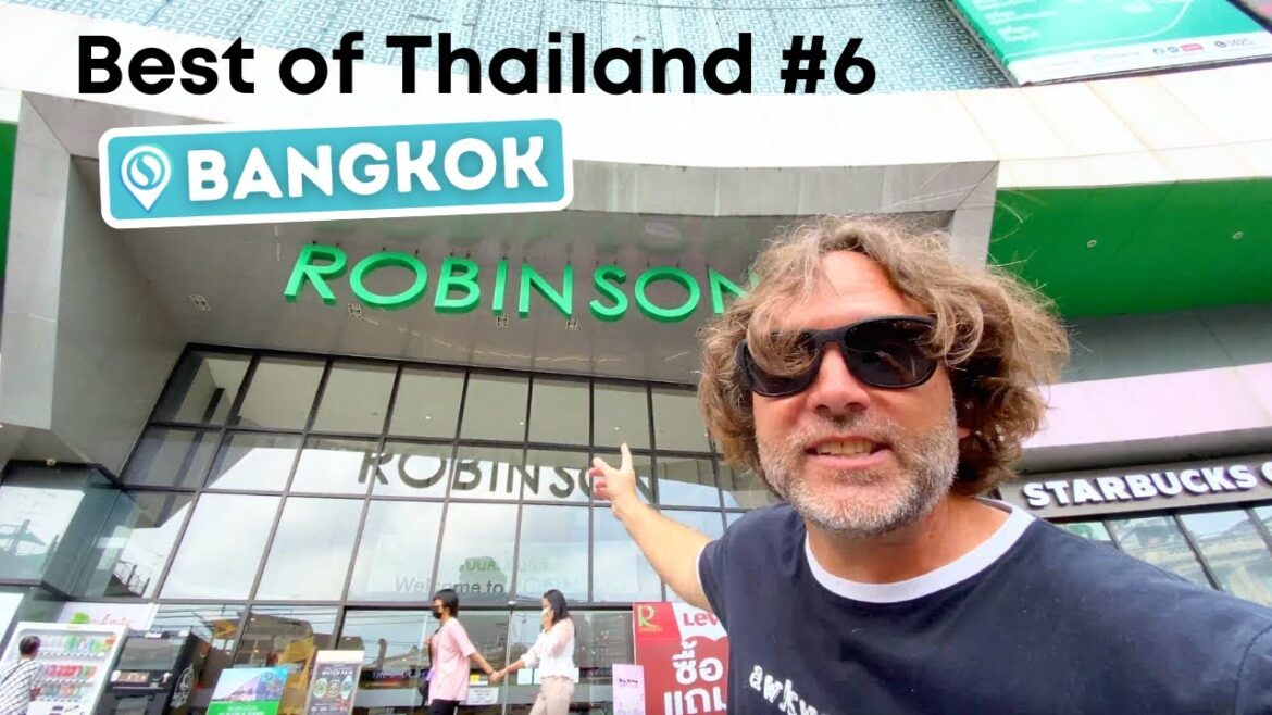 Convenient Big Box Store In Bangkok