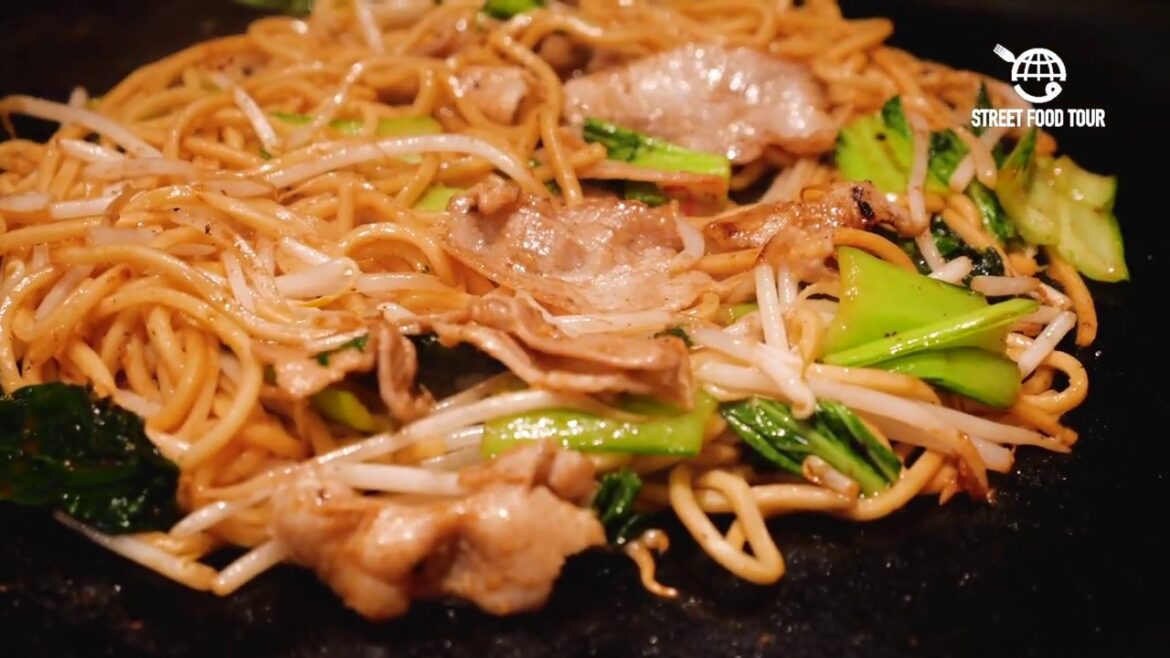 japanese street food - yakisoba//焼きそば