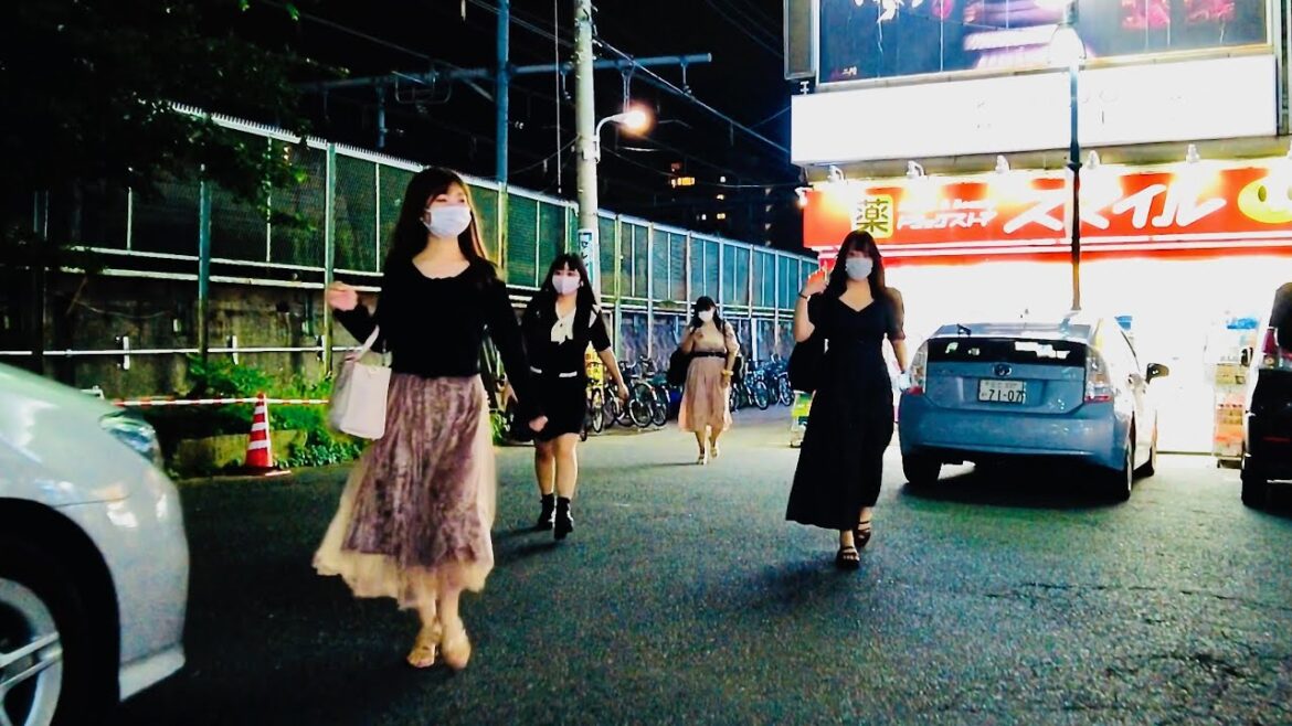 【鶯谷】Tokyo Night Walk - Uguisudani (▶ 38 min) | 4K 東京散歩 September, 2022