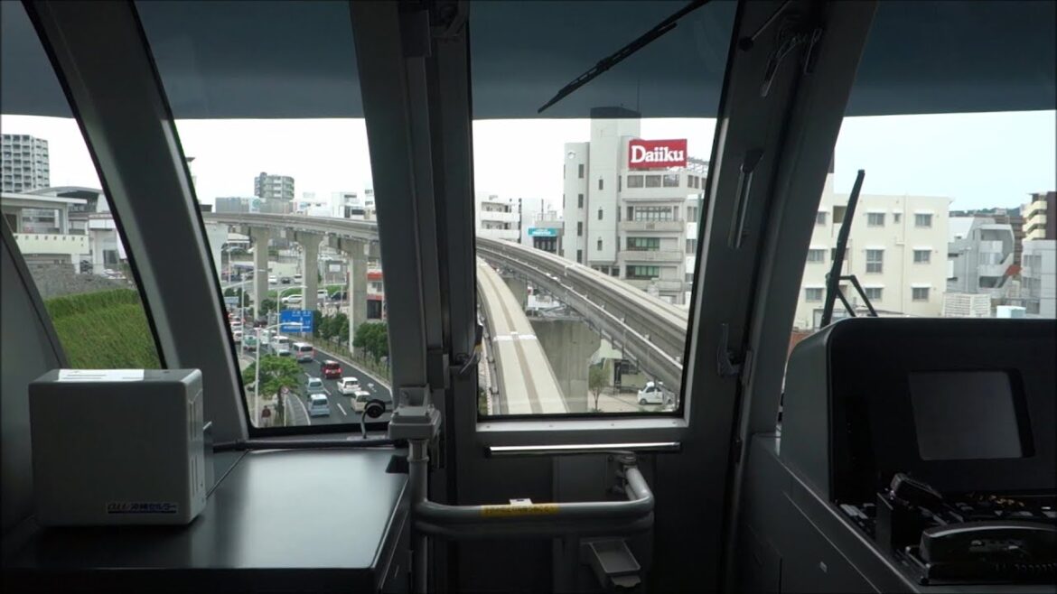JAPANESE TRAIN CABVIEW – Monorail to Shuri Station, Naha, Okinawa, Japan – Yui Rail (ゆいレール) JAPANESE TRAIN CABVIEW - Monorail to Shuri Station, Naha, Okinawa, Japan - Yui Rail (ゆいレール)