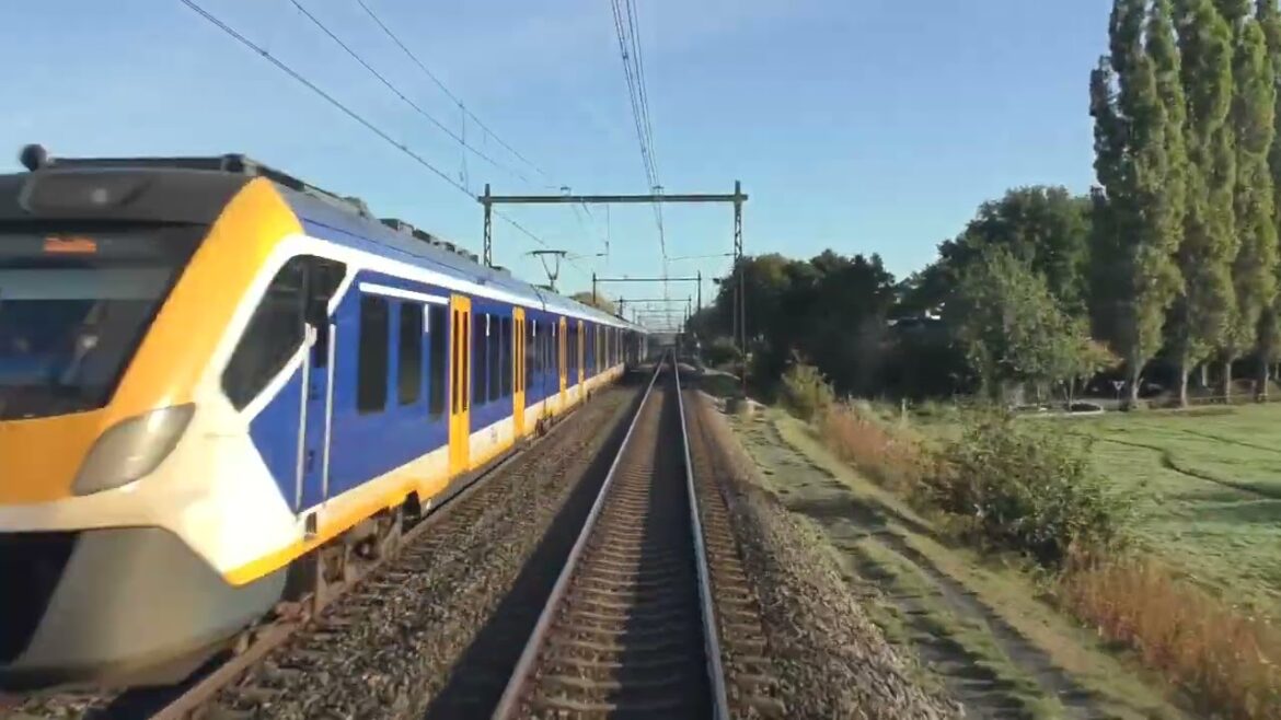 Meerijden met de machinist van Zwolle naar Groningen. ( Zonder snelheidsmeter) Meerijden met de machinist van Zwolle naar Groningen. ( Zonder snelheidsmeter)
