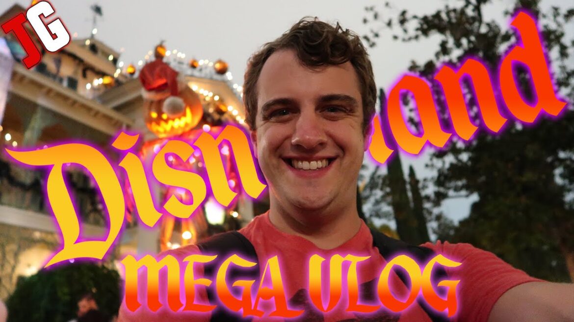 Disneyland: All Day Mega Vlog (Haunted Mansion Holiday, Indiana, Big Thunder, Splash, & Much More)!