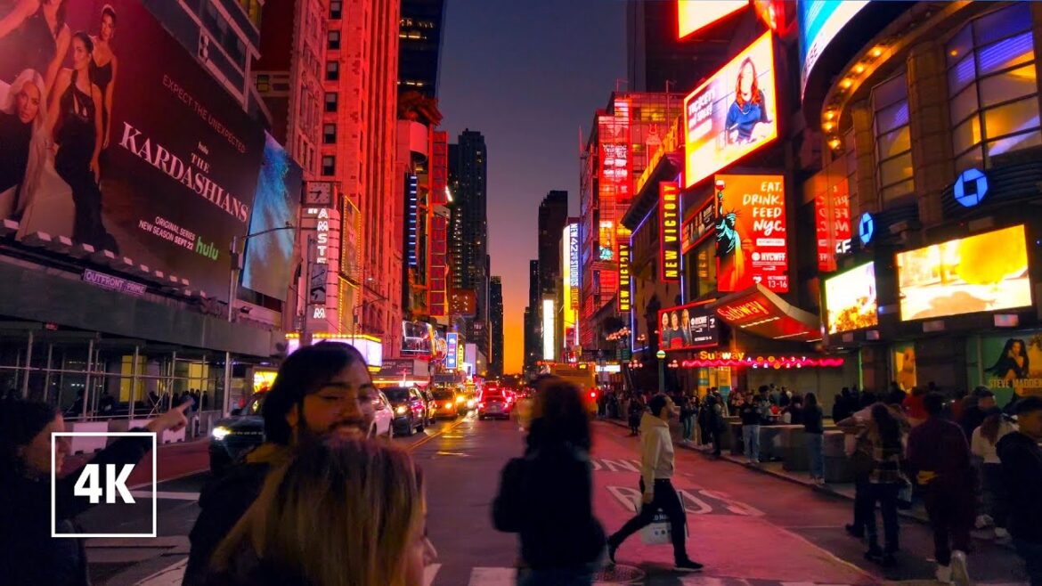 Walking in MANHATTAN 🗽New York, Late evening Walk Walking in MANHATTAN 🗽New York, Late evening Walk