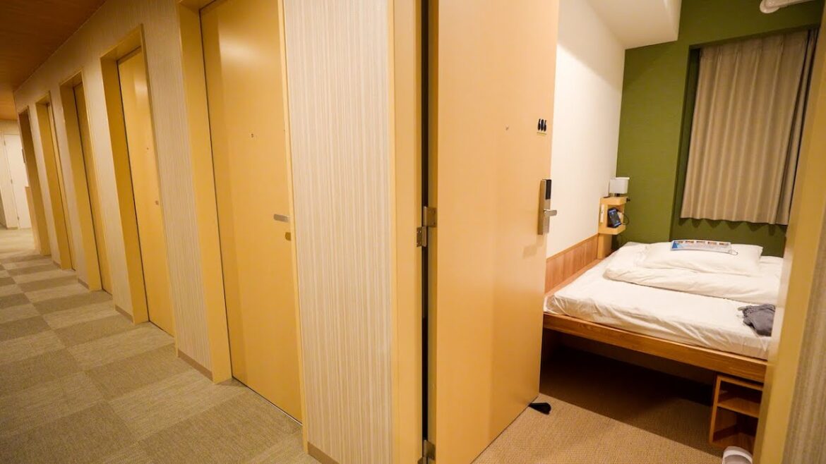 THE POCKET HOTEL | Affordable hotel in Kyoto | Travel in Japan | Vlog