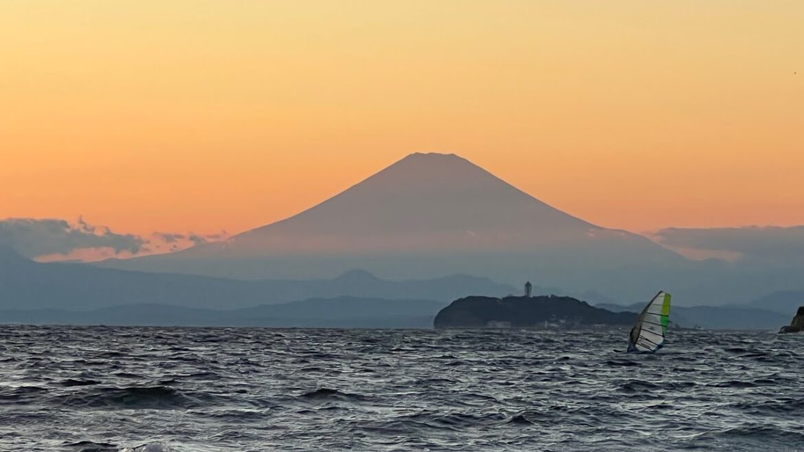 Sunset Date @ Zushi Beach | Japan
