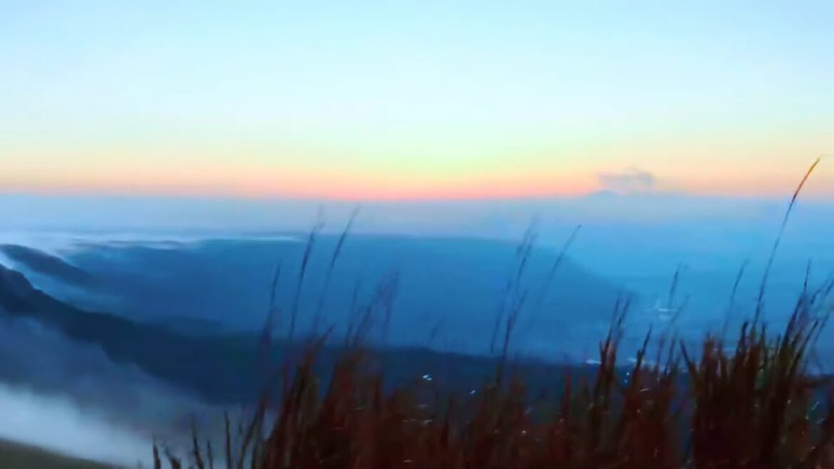 美しい奇跡の絶景 阿蘇山 雲海 九州 4K映像 日本 virtual trip