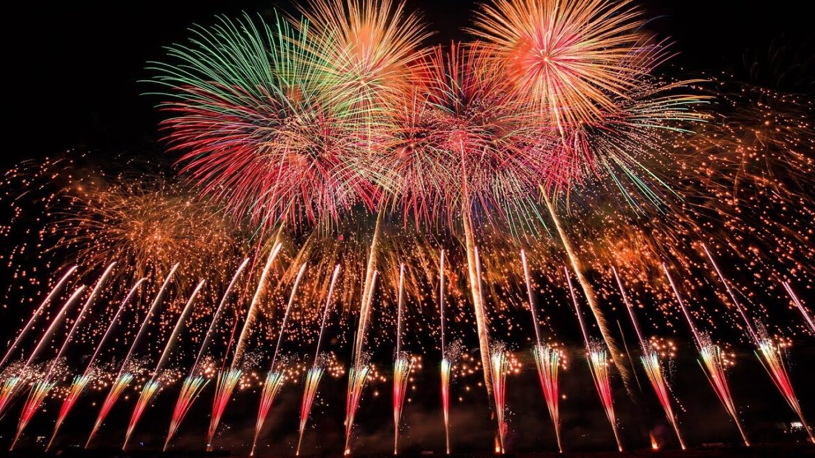 [ 4K UHD ] 長野えびす講煙火大会 2017 ハイライト - Nagano Ebisuko Fireworks Festival 2017 Highlights -